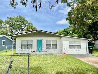 Main picture of 7312 Mandarin Dr