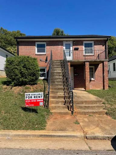Main picture of 370 Chatelaine Ave