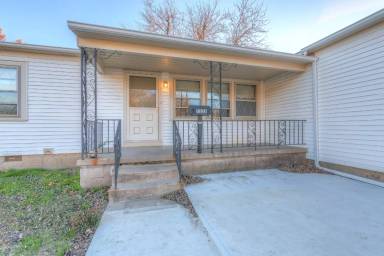 Main picture of 7336 E King Pl