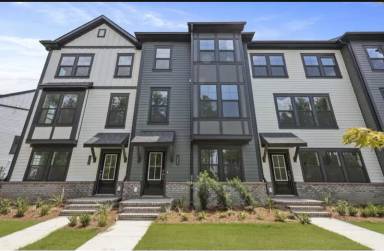 Main picture of 548 Scholar Way