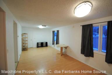 Main picture of 1505 Carr Ave