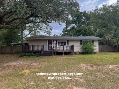 Main picture of 4116 Riddle St