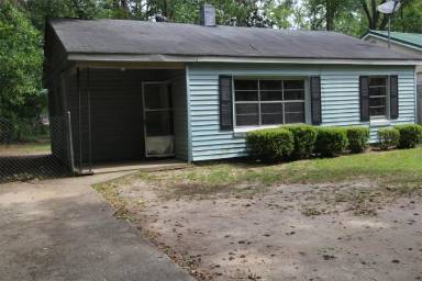 Main picture of 827 W Lincoln Ave