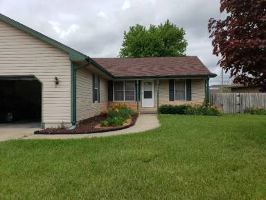 Main picture of 730 Dustin Rd