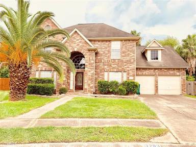 Main picture of 3203 Whitebud Dr