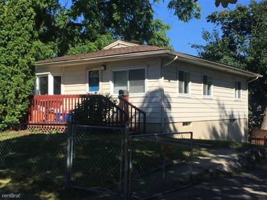 Main picture of 204 W Brooklyn Ave