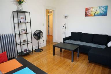 Main picture of 111 Park Dr