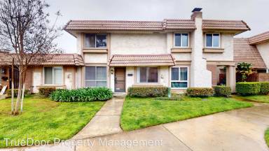 Main picture of 12894 Newhope St