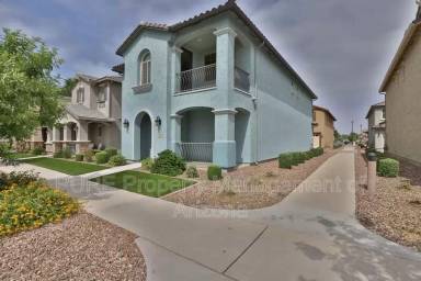 Main picture of 3847 E Turley St