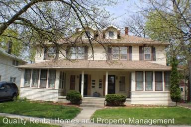 Main picture of 817 E 3rd St