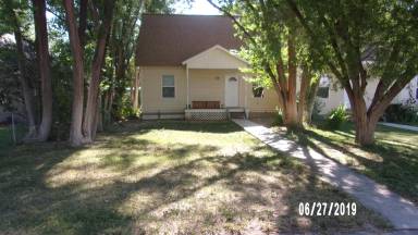 Main picture of 1041 Howard St