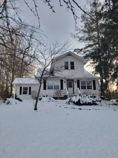 Main picture of 808 National Rd