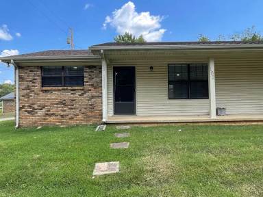 Main picture of 102 Debbie Dr
