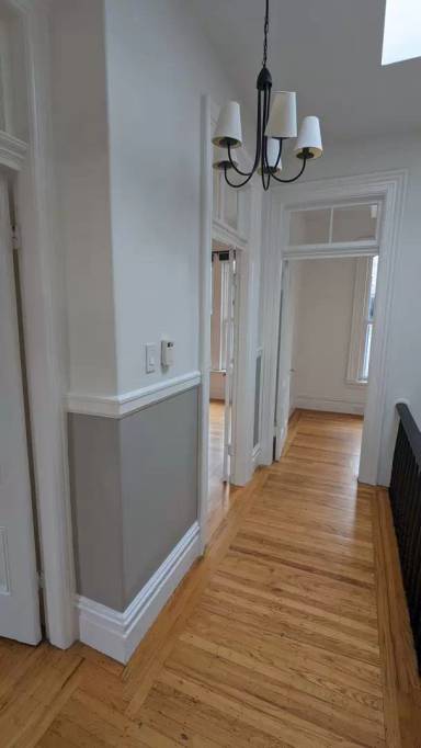 Main picture of 2120 Greenwich St
