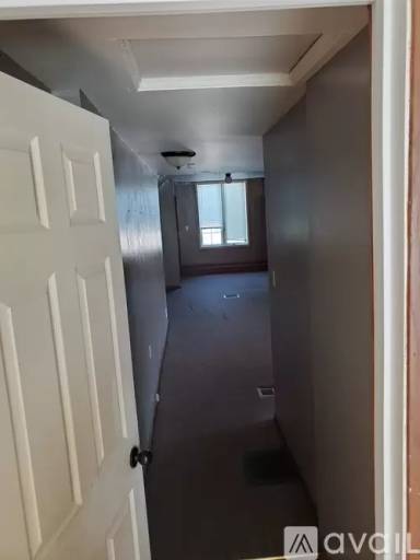 Main picture of 2020 Oakland Ave