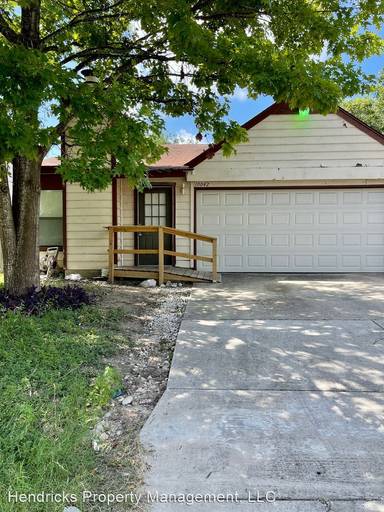 Main picture of 10042 Amber Field Dr