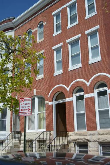 Main picture of 712 Lennox St