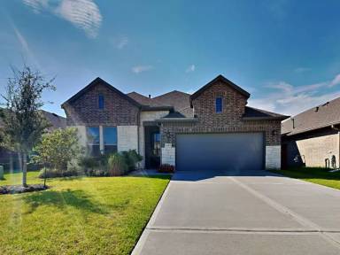 Main picture of 13213 Lago Acero Ln