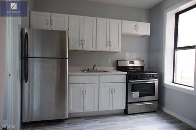 Main picture of 490-502 E 189th St Apartments