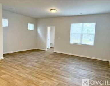 Main picture of 106 Enterprise Dr