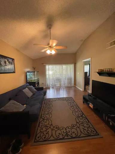 Main picture of 2820 N Oakland Forest Dr