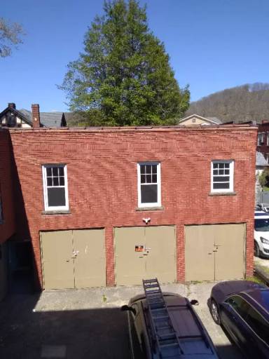 Main picture of 1632 Virginia St E