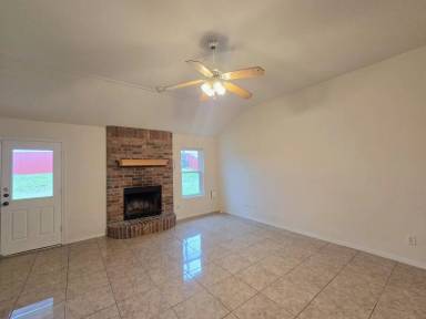 Main picture of 5705 Mandalay