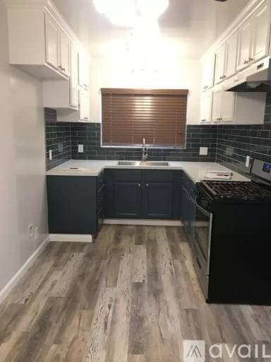 Main picture of 1012 Western Ave