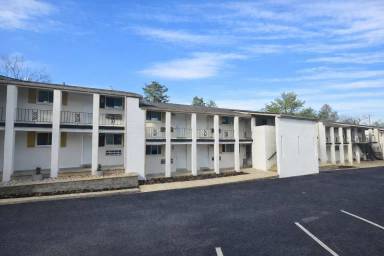 Main picture of 5021 Jacksboro Pike