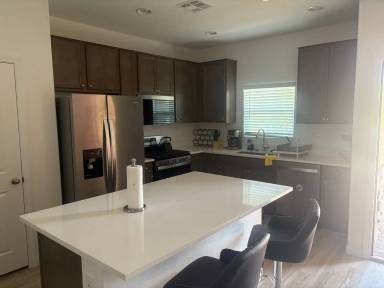 Main picture of 398 Desert Cadence St