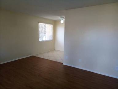 Main picture of 860 E Avenue J12