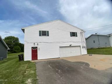 Main picture of 2023 W Blackberry Ln