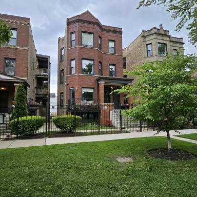 Main picture of 3257 W Palmer St