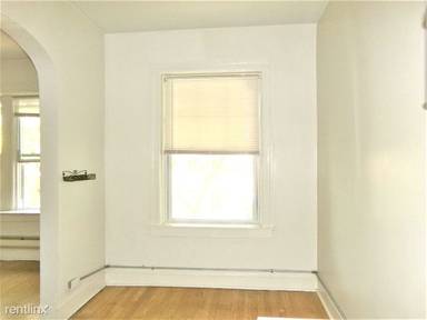 Main picture of 2129 N Dayton St