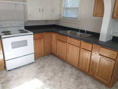 Main picture of 404 Quincy St