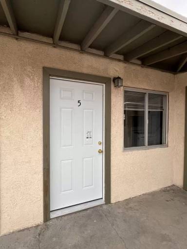 Main picture of 260 E Grace St