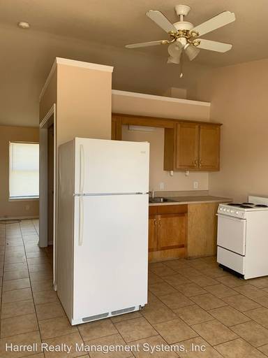 Main picture of 700 Buster Chatham Rd