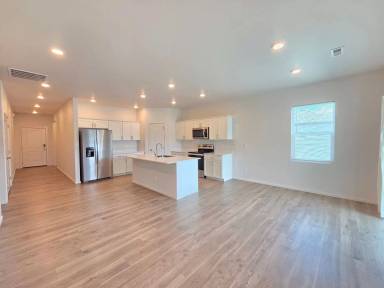 Main picture of 10517 W Sorenstam Rd