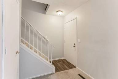 Main picture of 2726 Upland Ct