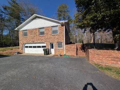 Main picture of 115 Hudson Dr