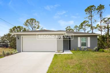 Main picture of 3706 NE 11th Pl