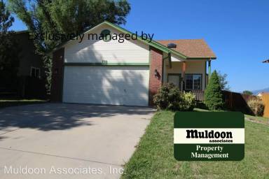 Main picture of 750 Stargate Dr