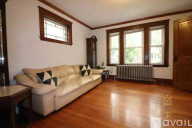 Main picture of 209 Aspinwall Ave