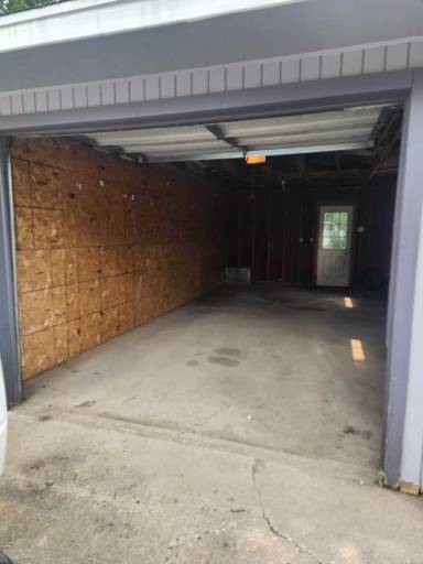 Main picture of 613 1st Ave SE