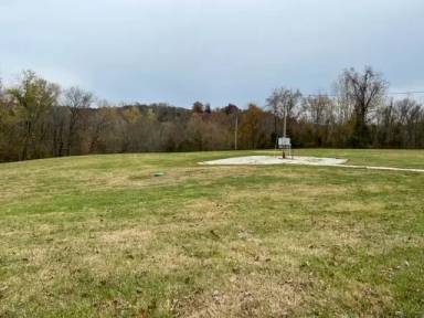 Main picture of 399 Watson Rd
