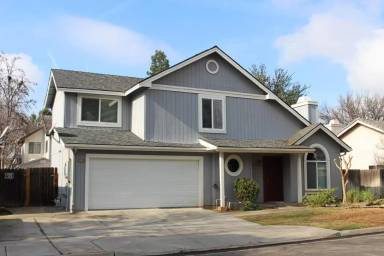 Main picture of 7395 N Backer Ave