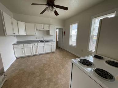 Main picture of 1321 Cedar St