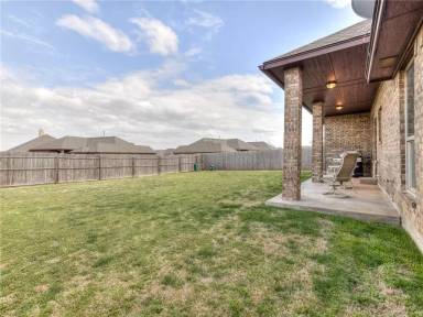 Main picture of 3020 Canton Trl