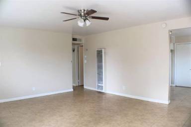 Main picture of 808 33rd St