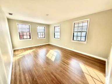 Main picture of 1843 Hubbard St